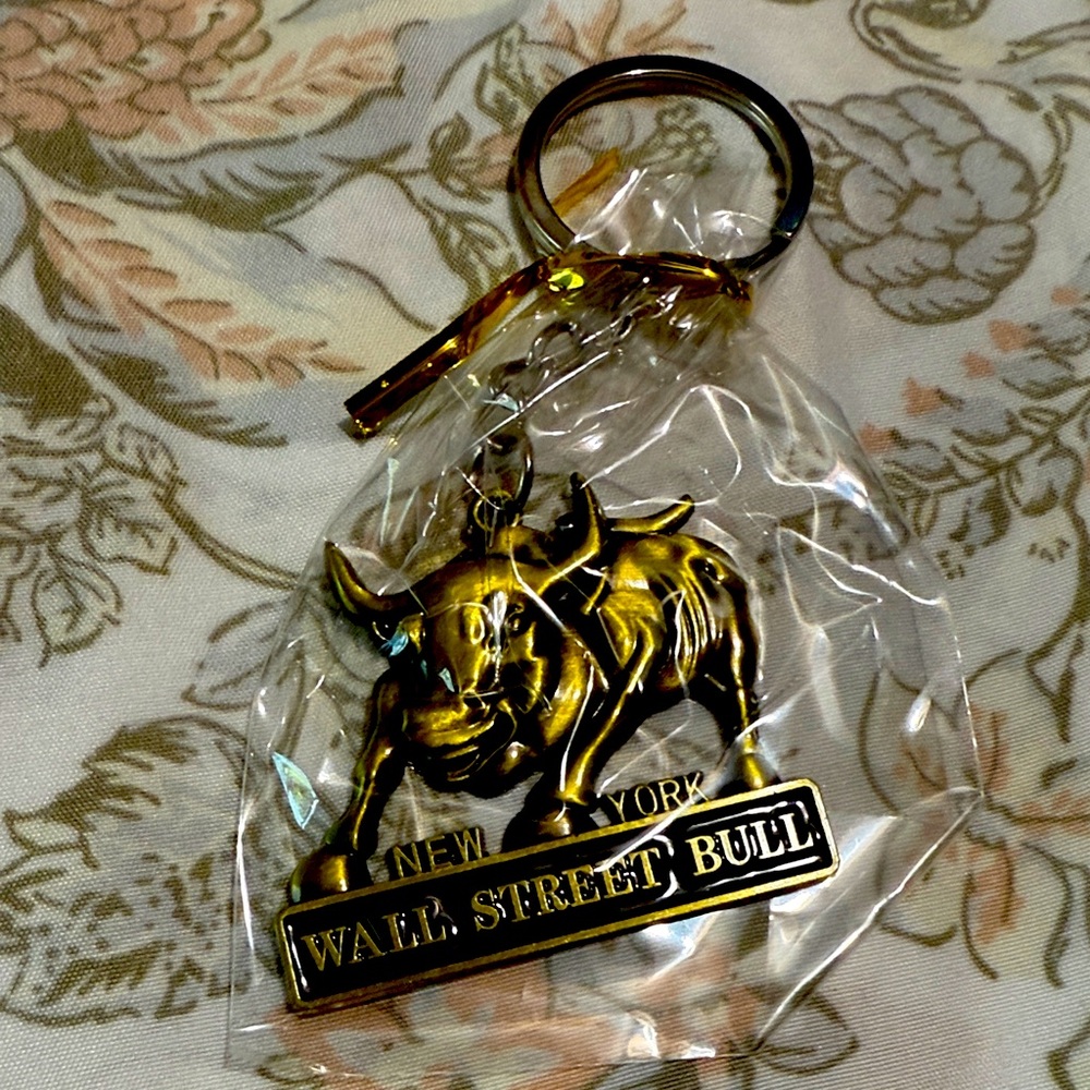 Collectors unique item, Wall Street Bull Keychain.